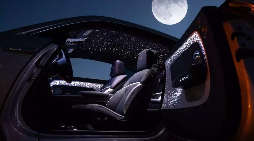 Rolls-Royce створив ексклюзивну версію купе Spectre – Автоновини