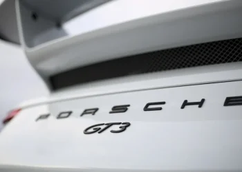 У Монако помітили замаскований Porsche з України за 10 мільйонів – Автоновини