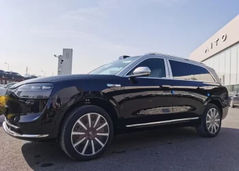 В Україні з’явився електрифікований кросовер із запасом ходу 1400 км – Автоновини