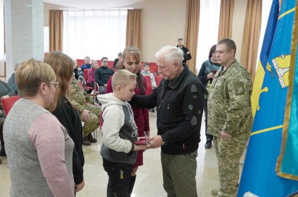 42 героя-захисника із Сумщини відзначені державними нагородами посмертно – Суми та область