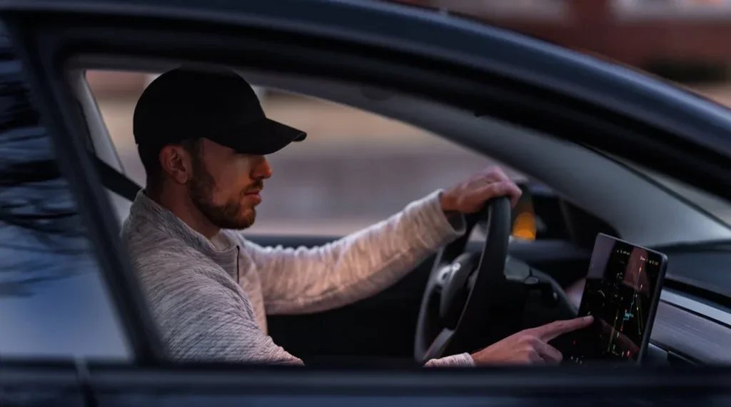 5 автомобільних глюків, про які власники Tesla воліють мовчати – Автоновини