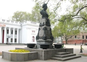 Cтало известно, что ответили в ЮНЕСКО противникам сноса памятников в Одессе