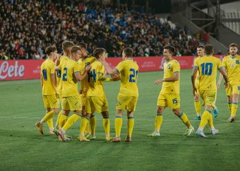 Ілля Крупський у складі молодіжної збірної України зіграв внічию з Італією • Футбол •