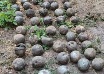 На місцях ракетних ударів на Конотопщині виявили нерозірвані касетні суббоєприпаси – Суми та область