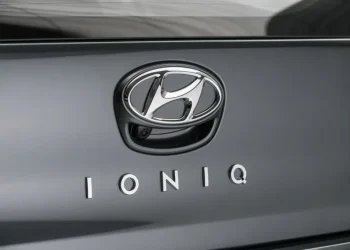 Найбільший кросовер Hyundai показали на фото до прем’єри – Автоновини