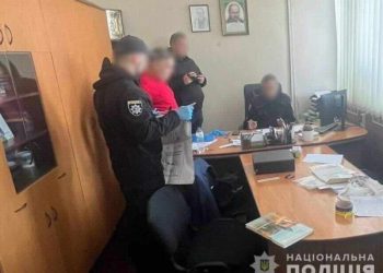 Охтирський медик-колекціонер: як у одного керівника лікарні знайшли не лише талони на бензин, а й гранатометний боєприпас – Суми та область