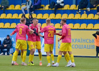 По дорозі на матч з «Кудрівкою» гравцям СК «Полтава» видали повістки — Ігор Бурбас • Футбол •