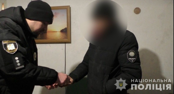 У Конотопі поліція затримала крадія «на гарячому» – Суми та область