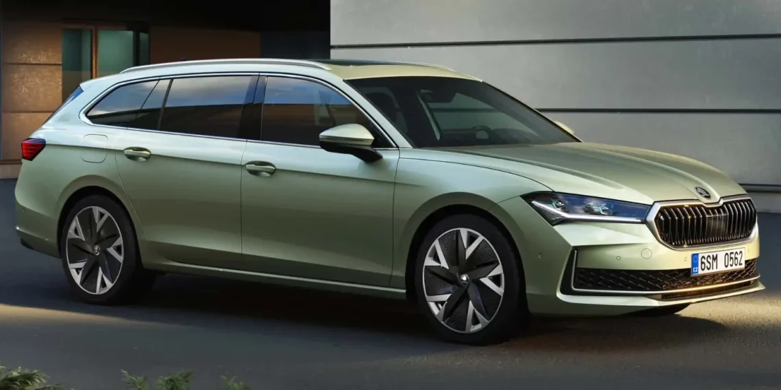 Еволюція чеського флмагана: погляд на Škoda Superb 2024