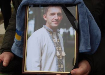На Охтирщині попрощалися з військовослужбовцем Іваном Кириленком – Суми та область