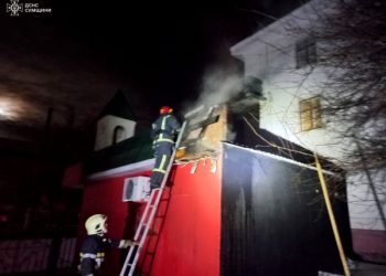 В Охтирці ліквідували загоряння в нежитловій будівлі – Суми та область