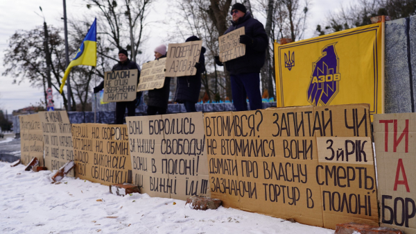 В Охтирці пройшла щосуботня акція “Не мовчи! Полон вбиває!” – Суми та область