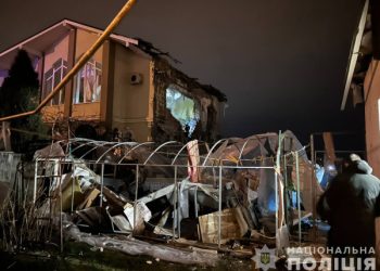 Наслідки ворожих ударів за минулу добу на Сумщині: пʼятеро поранених, з них одна дитина, пошкоджено 25 будинків і підприємство – Суми та область