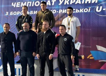 Представники Полтавщини здобули шість медалей на молодіжному ЧУ з греко-римської боротьби • Греко-римська боротьба •
