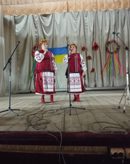 У селі на Глухівщині провели благодійний концерт на підтримку земляків-прикордонників – Суми та область