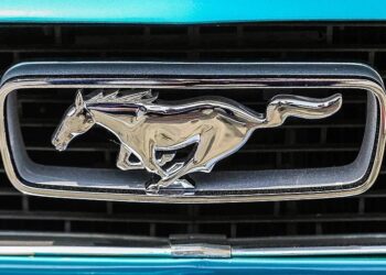 Два роки без права продажу: Ford встановив жорсткі умови для покупців нового Mustang – Автоновини