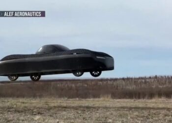 Електромобіль Alef вперше перелетів припарковану машину (ВІДЕО) – Автоновини