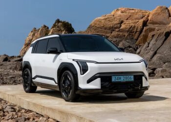 Kia EV3 визнали автомобілем 2025 року – Автоновини