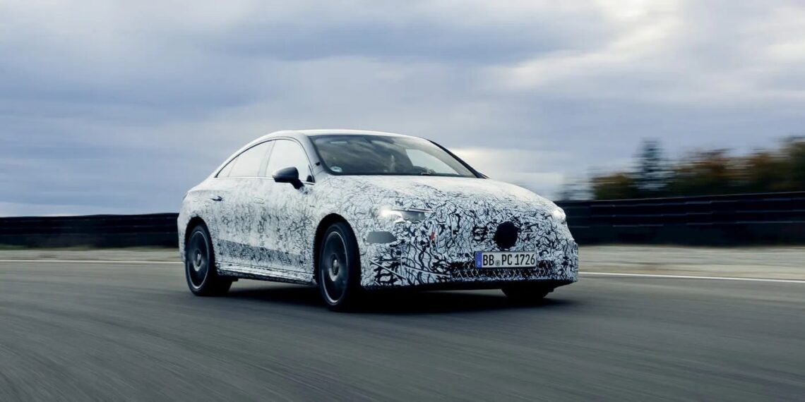 Mercedes-Benz тестує електромобілі з твердотільними акумуляторами: запас ходу 1000 км – Автоновини