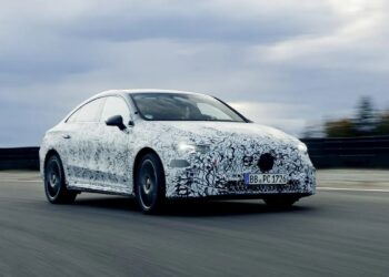 Mercedes-Benz тестує електромобілі з твердотільними акумуляторами: запас ходу 1000 км – Автоновини