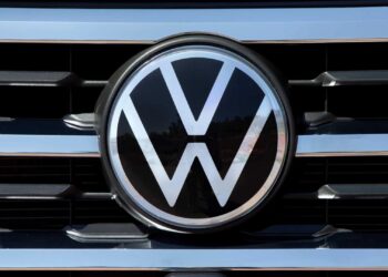 Молодший брат Tiguan: новий кросовер Volkswagen без камуфляжу помітили на тестах – Автоновини