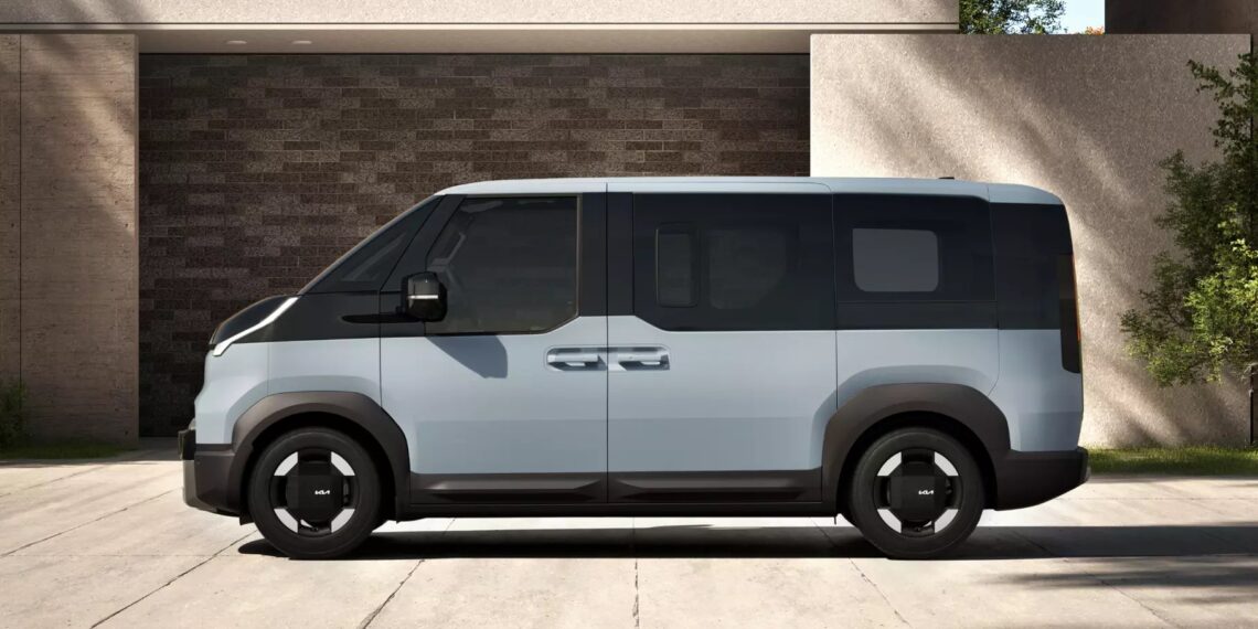 Стильний дизайн та змінний кузов: Kia показала електричний мінівен PV5 – Автоновини