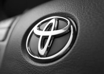 Toyota показала перше зображення секретного електромобіля для Європи – Автоновини
