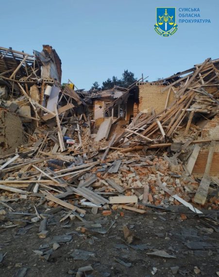 У  Миропіллі – троє загиблих після удару трьох авіабомб – Суми та область