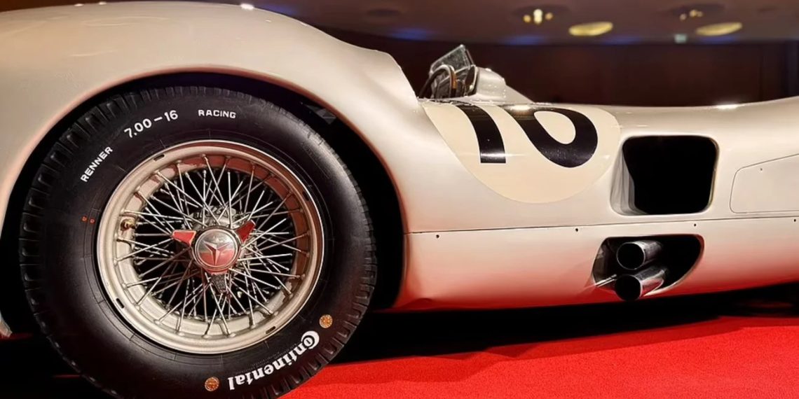 Унікальний Mercedes 1954 року продано за рекордні €51 млн – Автоновини