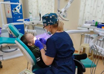 В Одессе стоматологи будут бесплатно осматривать детей: где и когда