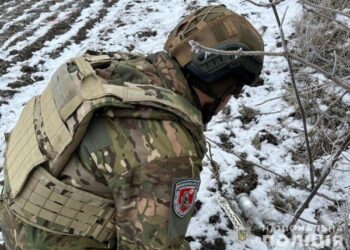 Вибухотехніки поліції Сумщини знищили протитанкову авіаційну бомбу росіян – Суми та область
