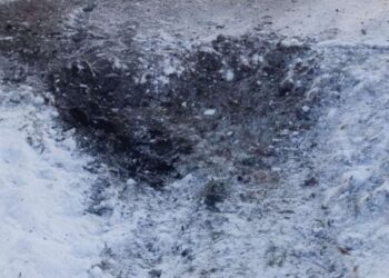 За ніч і ранок на Сумщині зафіксовано 12 вибухів: через падіння уламків БпЛА пошкоджено будинок | Суми та область