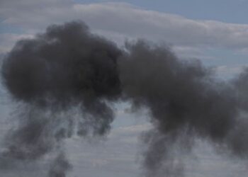 Атаки дронів, КАБів та БПЛА: за ніч і ранок на Сумщині зафіксовано 54 вибухи | Суми та область