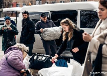 Понад 2 тисячі людей евакуювалися із Краснопільської громади від початку масованих обстрілів у березні | Суми та область