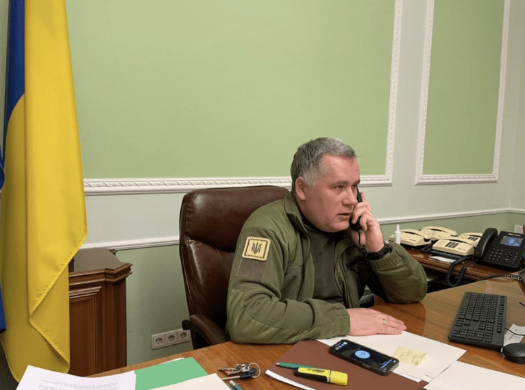 РФ відмовилася обговорювати припинення ударів по цивільних об’єктах – Жовква