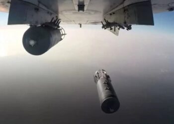 У Повітряних силах пояснили складнощі перехоплення російських КАБів на Сумщині | Суми та область