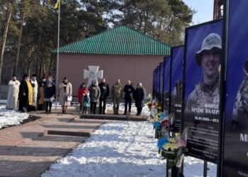 У селі Козацьке на Конотопщині відкрили Меморіал пам’яті Героям-Захисникам | Суми та область