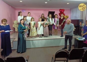 У Сумах відбувся творчий звіт юних піаністів | Суми та область