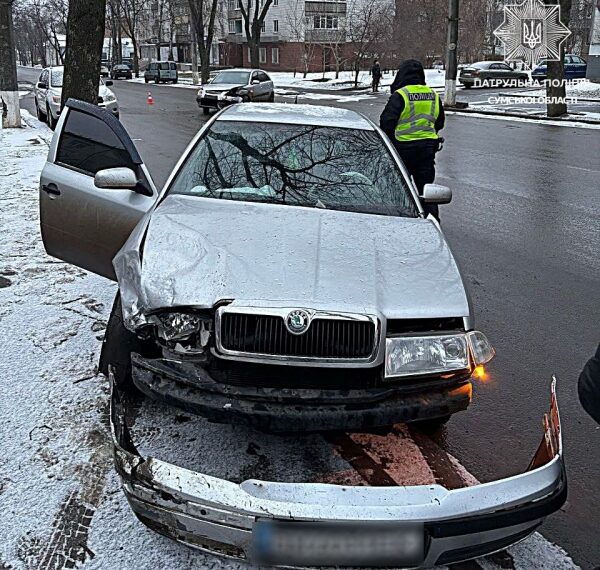У Сумах водійка  Kia Rio допустила ДТП із Skoda Octavia | Суми та область