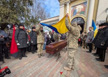 В Одессе простились с активистом Демьяном Ганулом