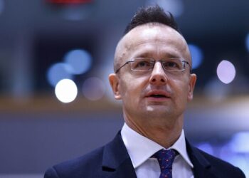 Венгрия заявила о “нападении на свой суверенитет” из-за атаки ВСУ на нефтепровод “Дружба”
