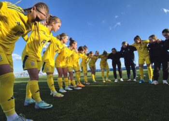Ворсклянки Анна Харченко та Аліна Савка у складі дівочої збірної України програли Бельгії • Футбол •