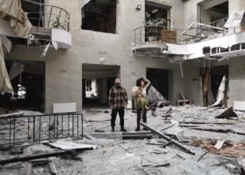 Як після ракетного удару по Сумах відновлюються студія та актори театру “Нянькіни” | Суми та область