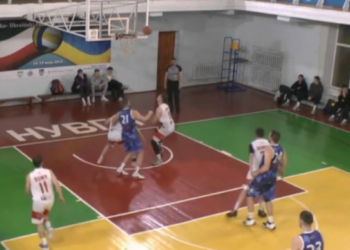 Сумські баскетболісти йдуть другими у першій лізі | Суми та область