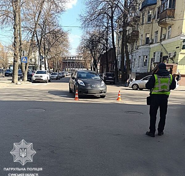 У центрі Сум на переході збили 18-річну дівчину | Суми та область