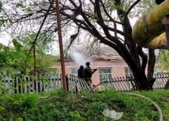 У Путивльській громаді внаслідок ворожої атаки загорілась школа | Суми та область