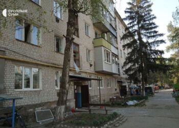 В Охтирці внаслідок нічної атаки поранений 85-річний чоловік | Суми та область