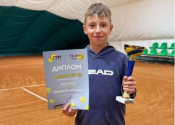 Юний тенісист із Шостки став фіналістом Tennispark CUP U12 у парному розряді | Суми та область