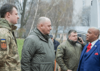 Ми повинні озброїти Україну до зубів – пастор Трампа 