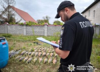 Незаконно придбав та перевозив понад 180 кг риби, у тому числі червонокнижних видів – у Миколаєві поліцейські притягли до відповідальності правопорушника » Миколаївський Оглядач